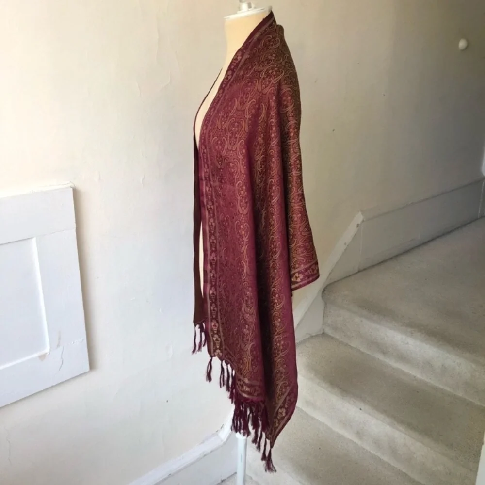 🌵 Paisley Scarf with Fringe Tassels EUC